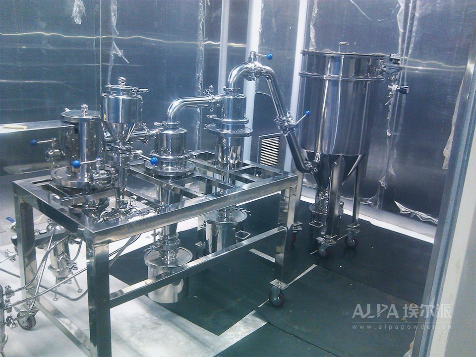 實驗室三合一<a href=http://www.valueinvestingplus.com/chanpin/27.html target=_blank class=infotextkey>氣流粉碎機</a>